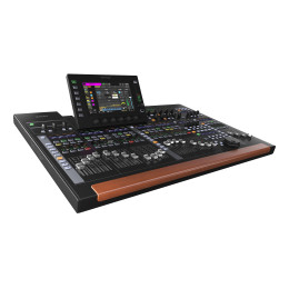 Behringer WING-BK Цифровая микшерная консоль