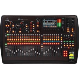 Behringer X32-TP Цифровой микшер в спец.туровом кофре