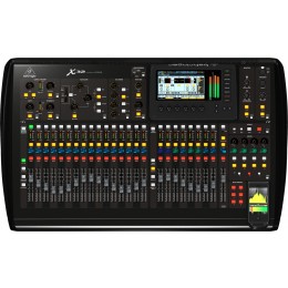 Behringer X32 Цифровая микшерная консоль